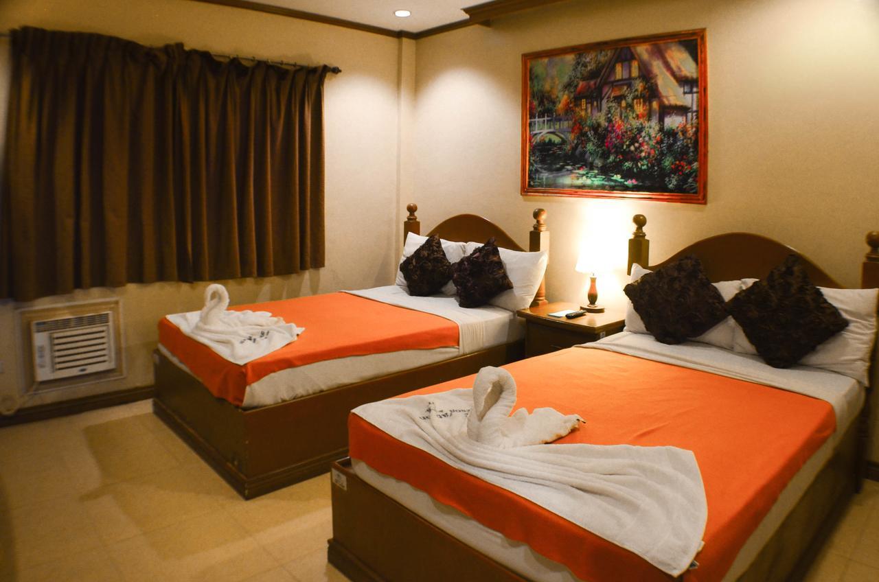 ซูบิก วอเตอร์ฟรอนต์ รีสอร์ต แอนด์ โฮเทล Hotel ภายนอก รูปภาพ
