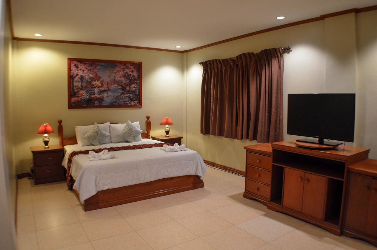 ซูบิก วอเตอร์ฟรอนต์ รีสอร์ต แอนด์ โฮเทล Hotel ภายนอก รูปภาพ