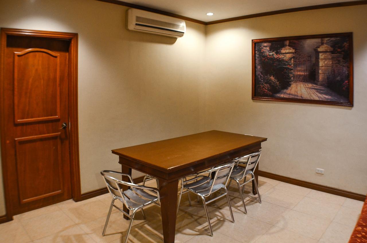 ซูบิก วอเตอร์ฟรอนต์ รีสอร์ต แอนด์ โฮเทล Hotel ภายนอก รูปภาพ