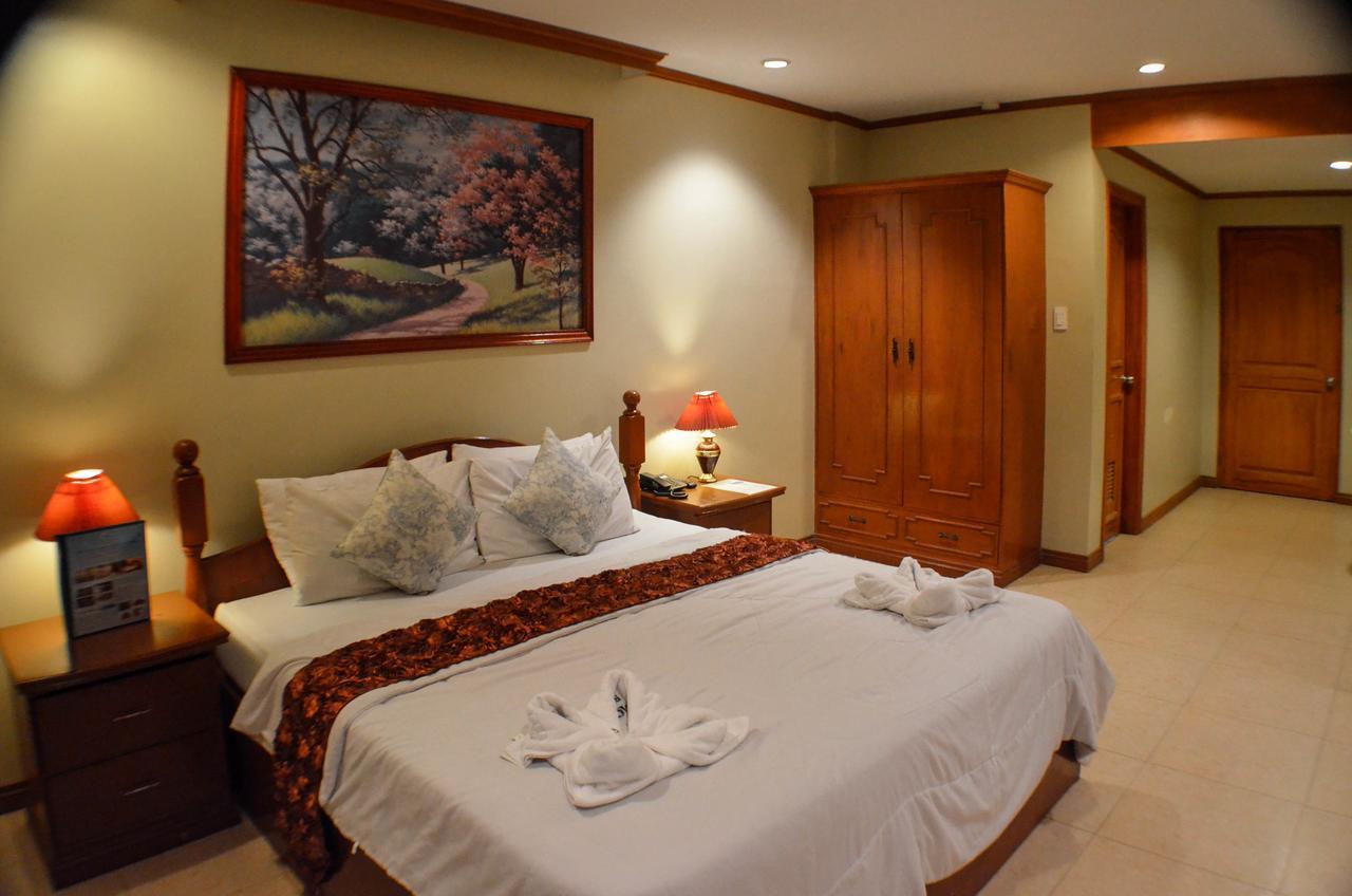 ซูบิก วอเตอร์ฟรอนต์ รีสอร์ต แอนด์ โฮเทล Hotel ภายนอก รูปภาพ